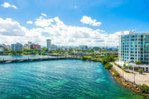 Balcony With Beach Views Pool In Condado